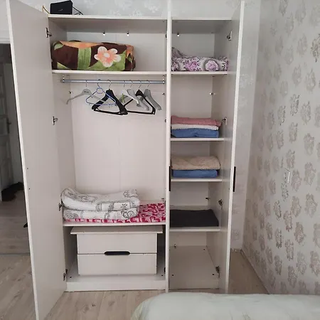 Central Location, 10 Minutes From Istanbul Airport Apartment