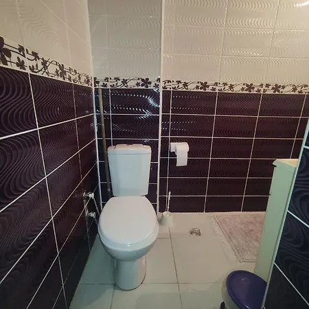 Apartment Central Location, 10 Minutes From Istanbul Airport *